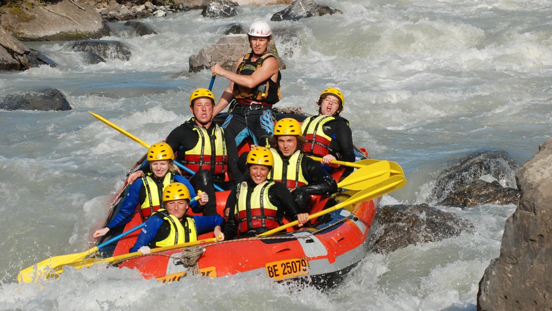 Rafting_Lütschine01